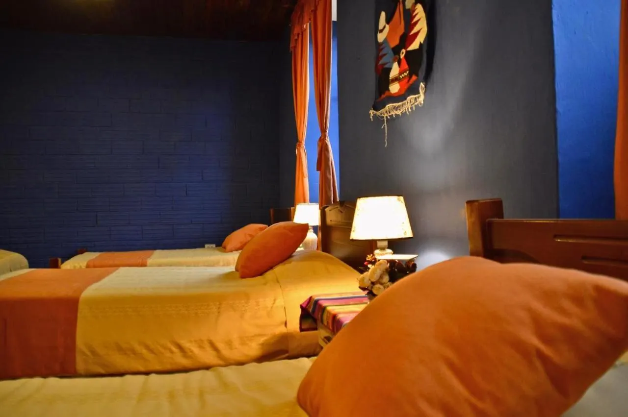 La Casa Tolena Pansiyon Quito Hostel