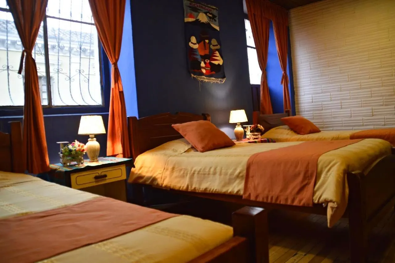 La Casa Tolena Pansiyon Quito