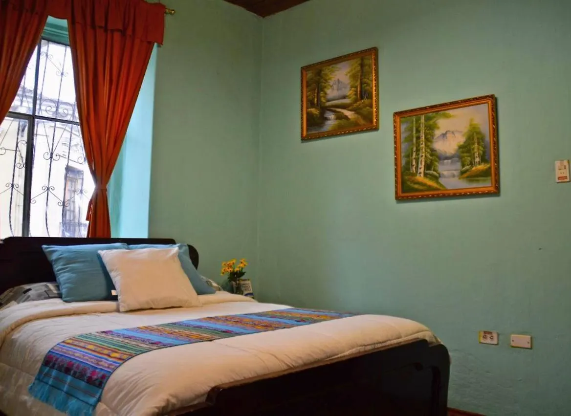 La Casa Tolena Pansiyon Quito 0*,